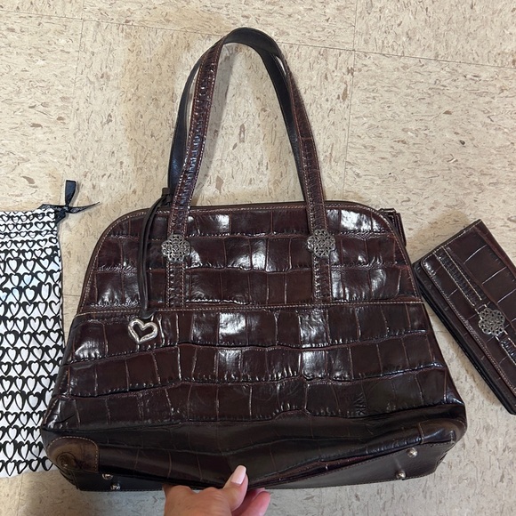 Brighton Brown Crocodile-Embossed Shoulder Bag and matching wallet. - Picture 1 of 11